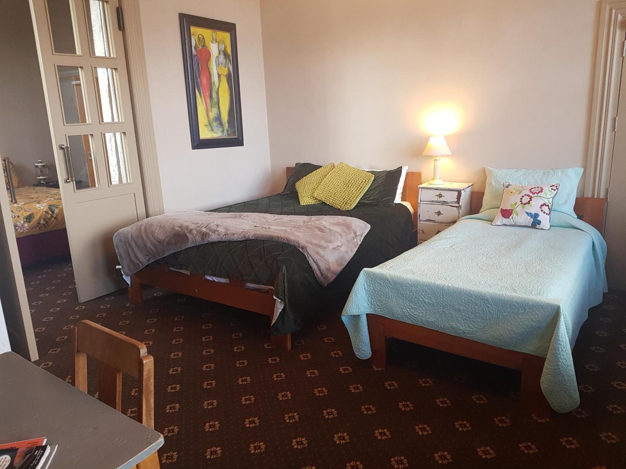 La Riviera Guesthouse Riverton Bagian luar foto